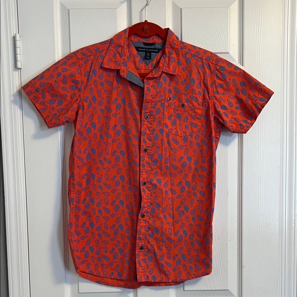 Tommy Hilfiger Men's Vibrant Red and Blue Shirt